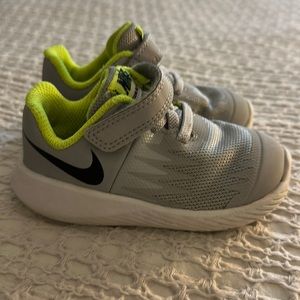 Nike size 5C gray sneakers